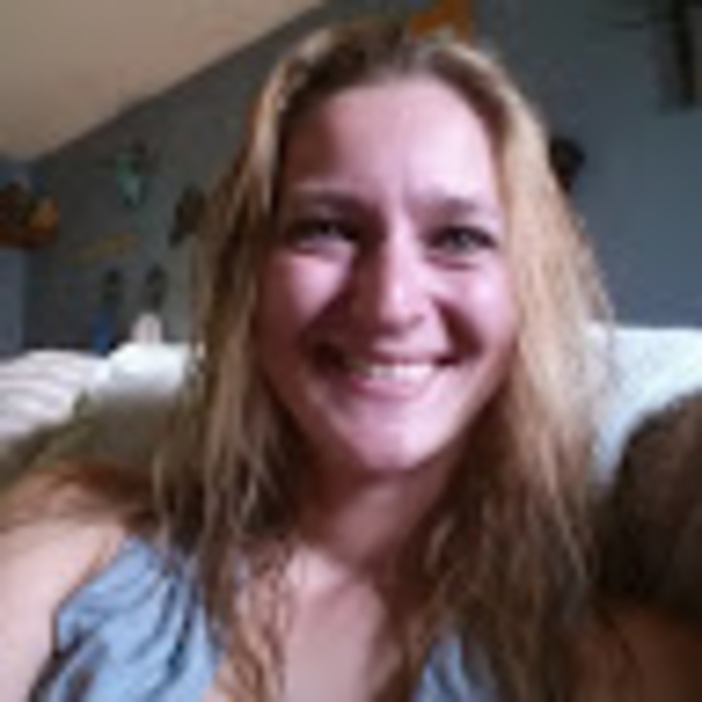 Meet your Posher, Stacy